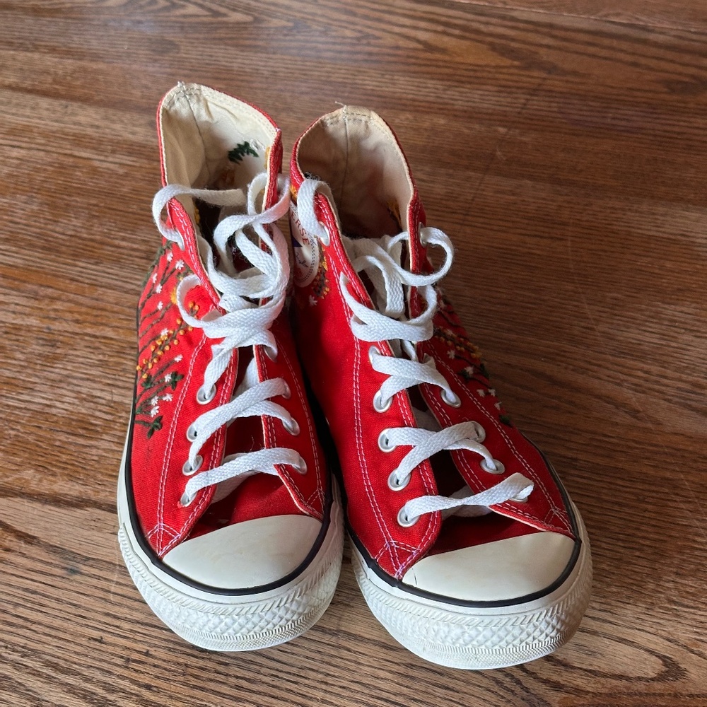 One-of-a-Kind Hand-Stitched Embroidered Converse Sneakers Women’s 10, Men’s 8 - Picture 3 of 15